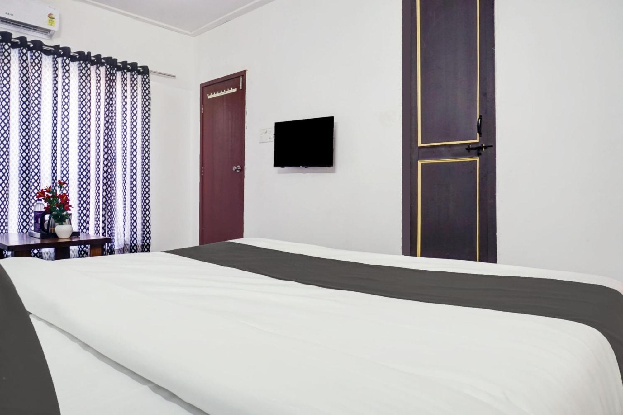 פונה Hotel O Nisarg Villa מראה חיצוני תמונה